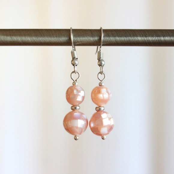 Jewelry - Pink Mother of Pearl Mosaic Bead Dangle Earrings Silver Tone French Hook‎ H8